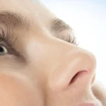 تاثیر عمل بینی بر چشم ها